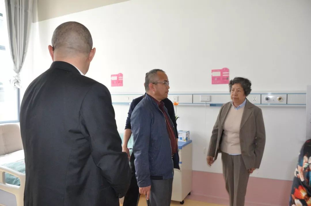 15530440575252.jpg 2.jpg